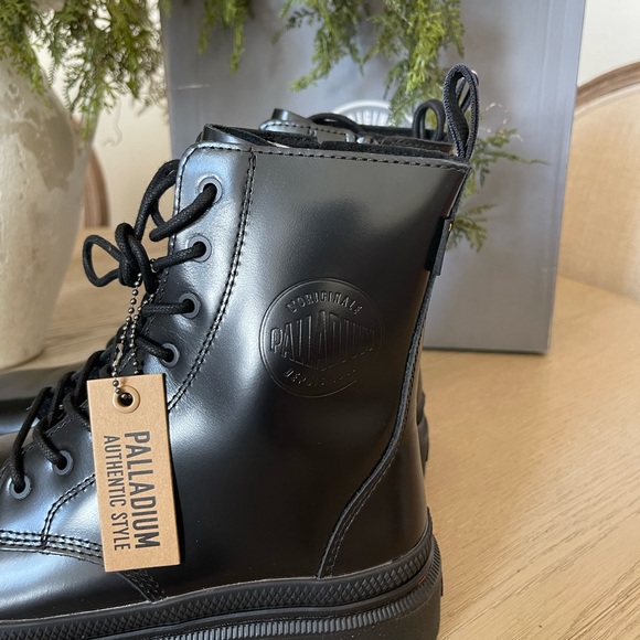 Palladium ‘Palatrooper OFF-1’ Leather Boots (NWT in original box) - Picture 8 of 11